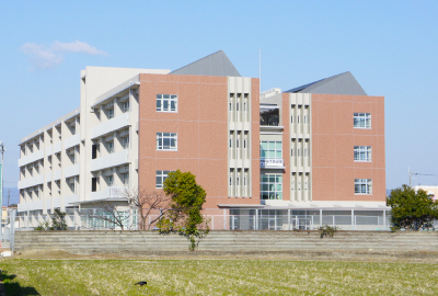 北島中学校まで780m